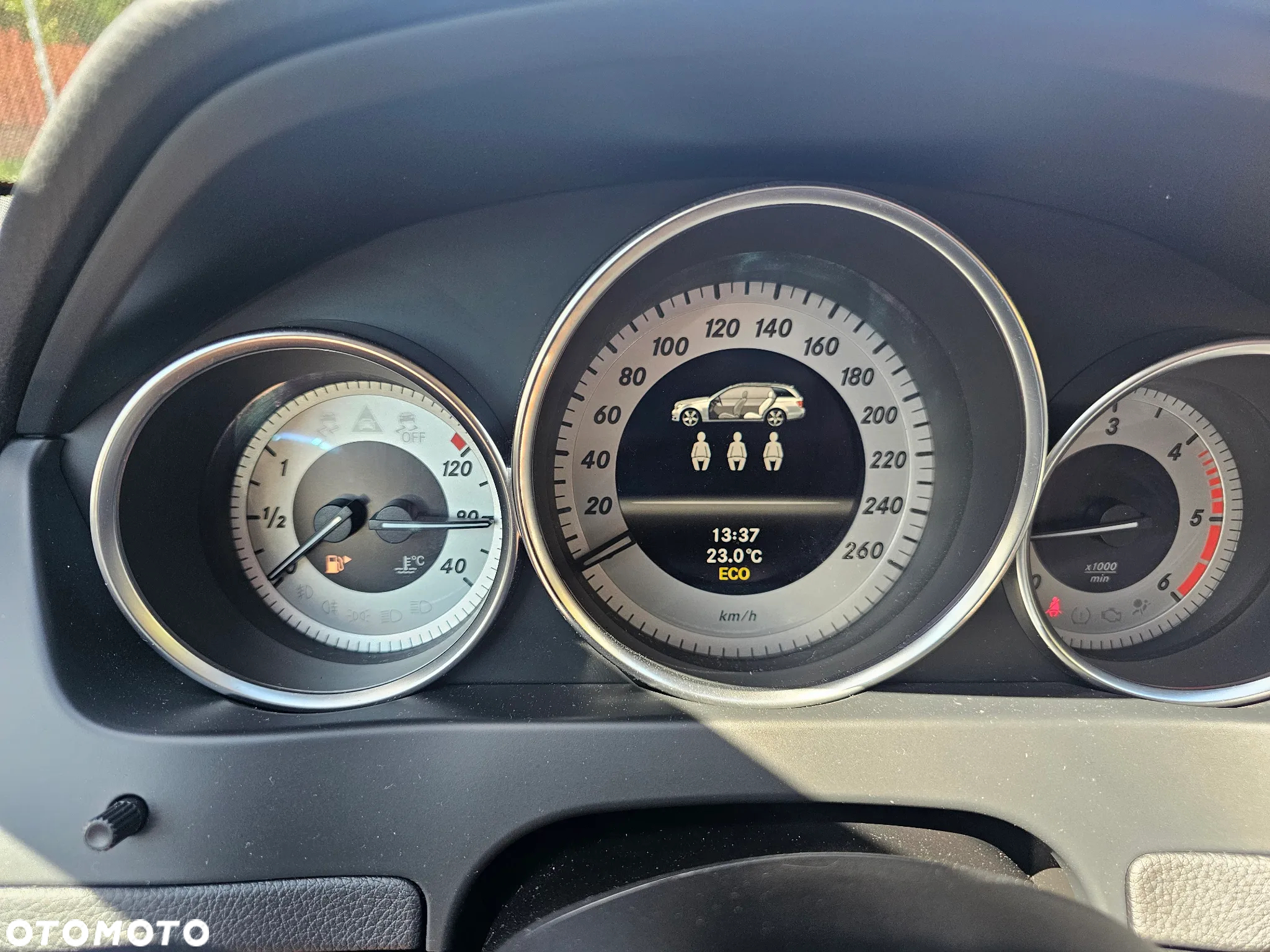 Mercedes-Benz Klasa C 200 CDI BlueEff Elegance - 40