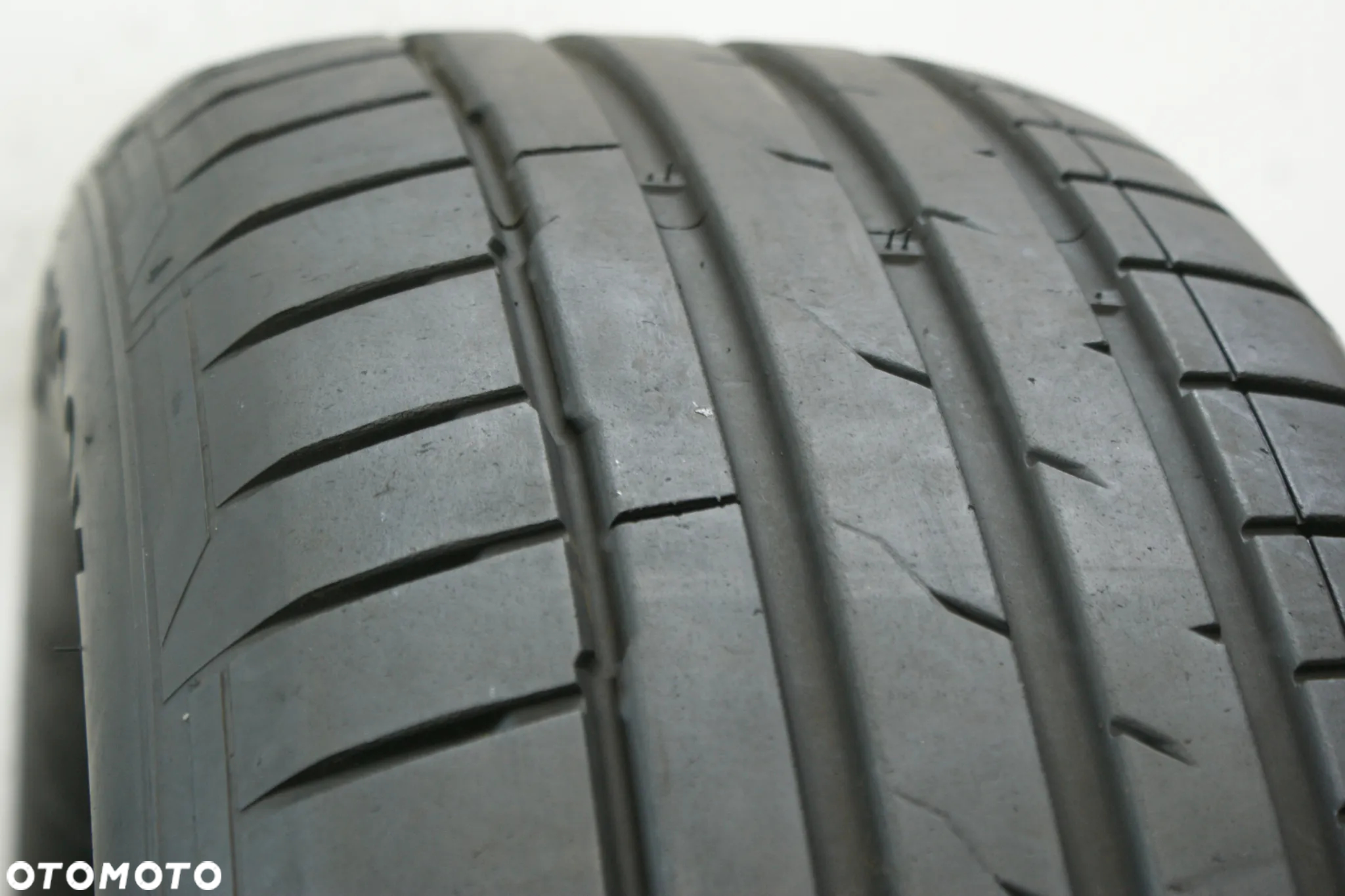 letnie 235/60R18 HANKOOK VENTUS S1 EVO3 EV+ , 6,4mm B1776 - 3