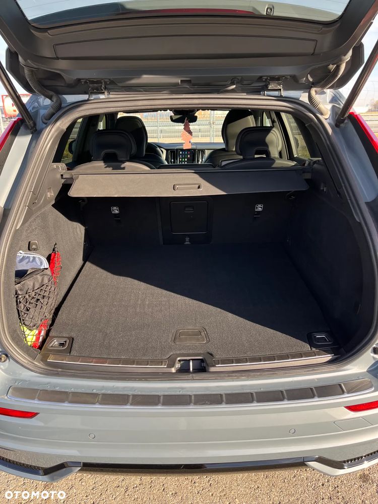 Volvo XC 60 T8 Plug-In Hybrid AWD Polestar Engineered - 20
