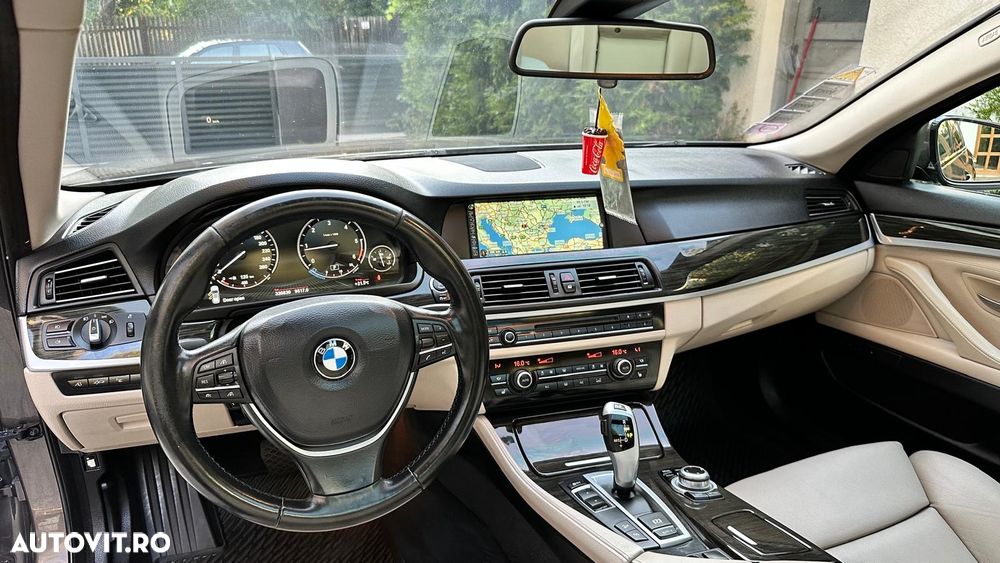 BMW Seria 5 525d xDrive Sport-Aut. - 5