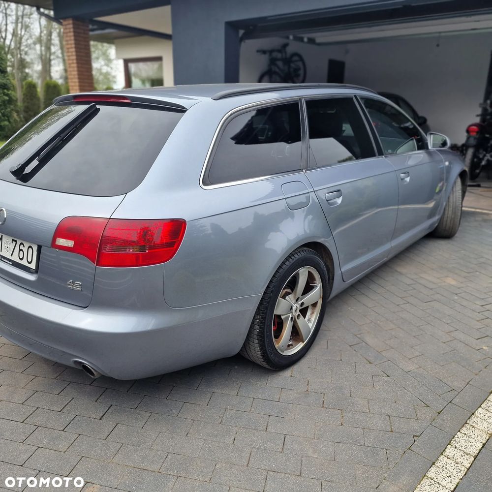 Audi A6 Avant - 11