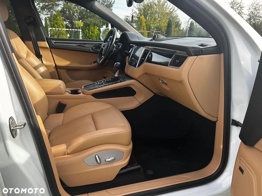 Porsche Macan PDK - 18