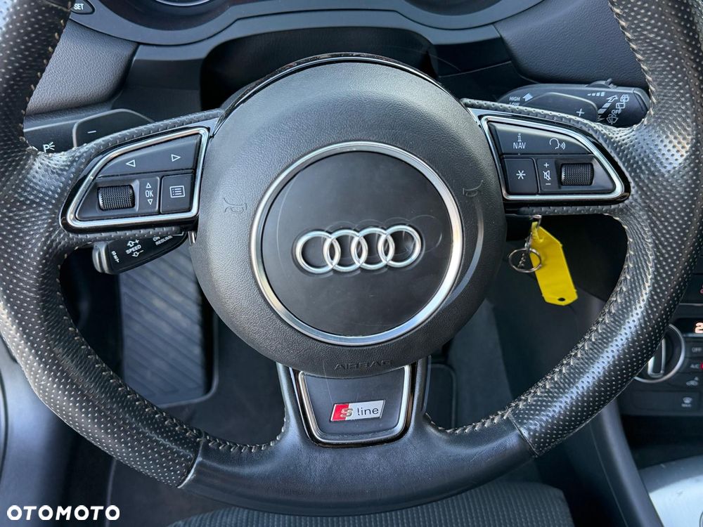 Audi Q3 1.4 TFSI Edycja Specjalna S tronic - 38