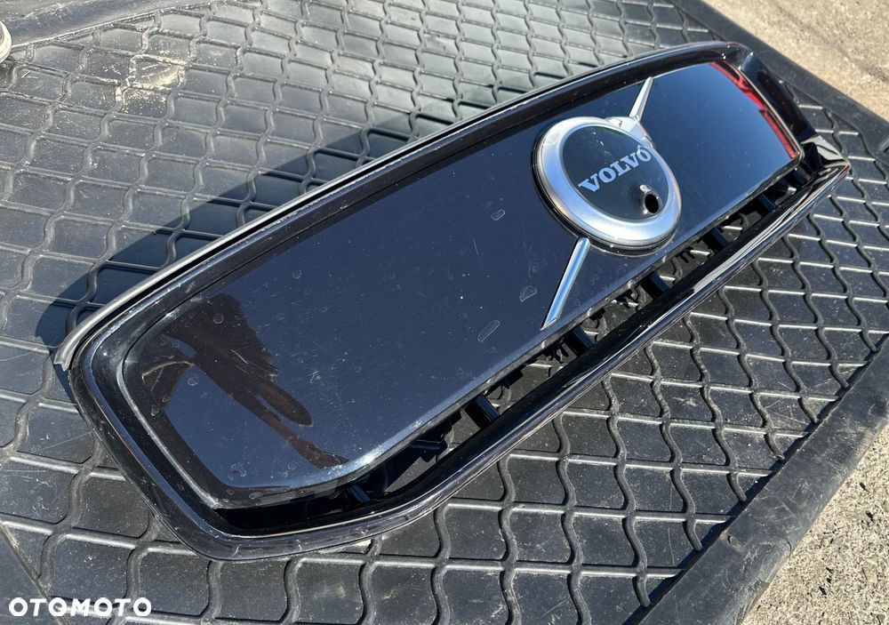 grill atrapa volvo xc40 ev400 recharge 2020-2022 - 2