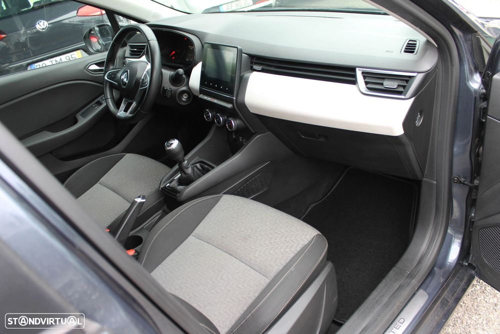 Renault Clio 1.0 TCe Limited - 19
