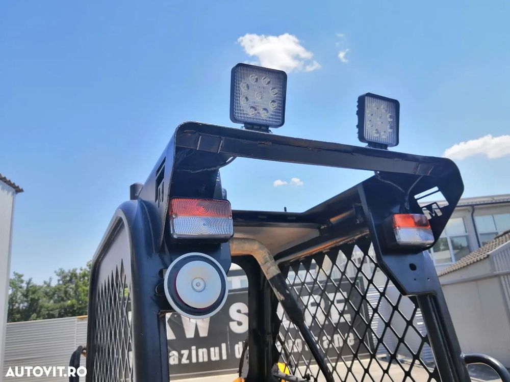 Bobcat MINIINCARCATOR FRONTAL PNEU RIGID RAM ITALIA - 20