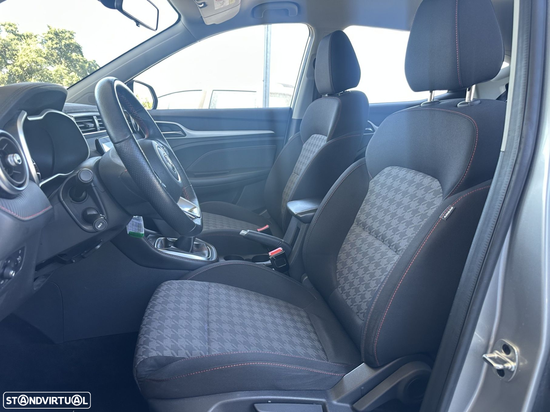 MG ZS 1.5 VTi-Tech Comfort - 9