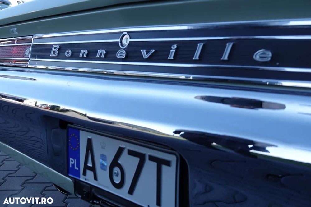 Pontiac Bonneville - 18