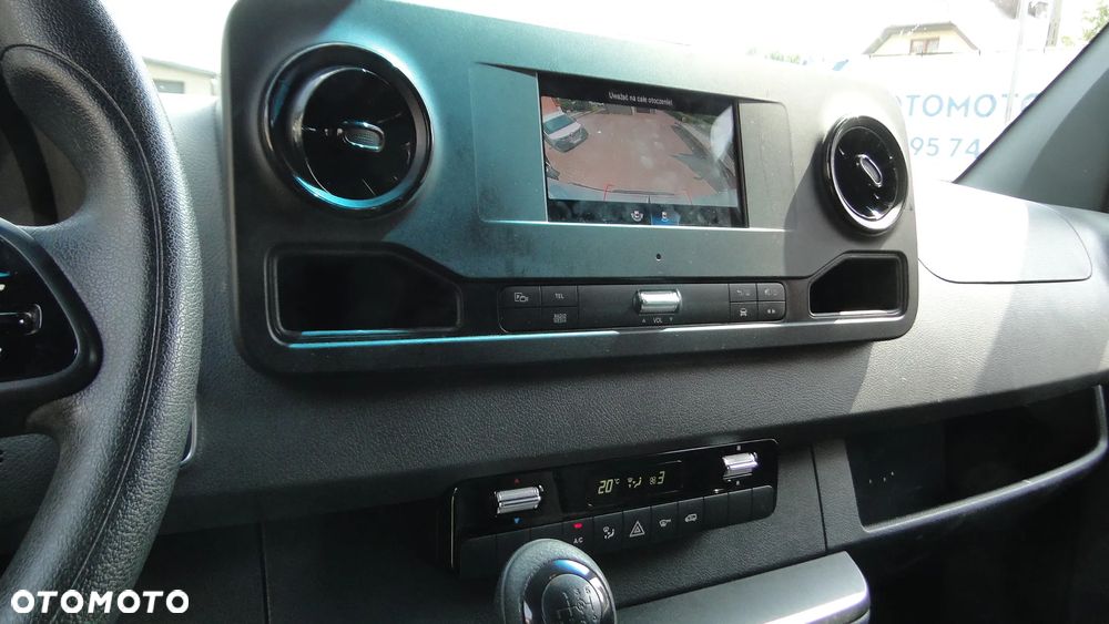 Mercedes-Benz SPRINTER - 18