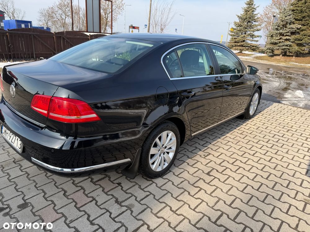 Volkswagen Passat - 6