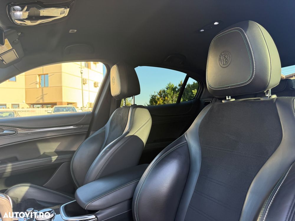 Alfa Romeo Stelvio 2.9 V6 Turbo AWD AT8 Quadrifoglio - 20
