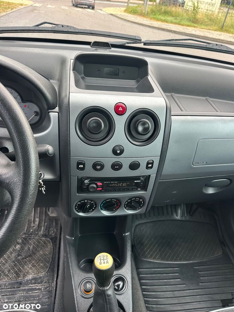 Peugeot Partner 1.6 HDi Trendy - 19
