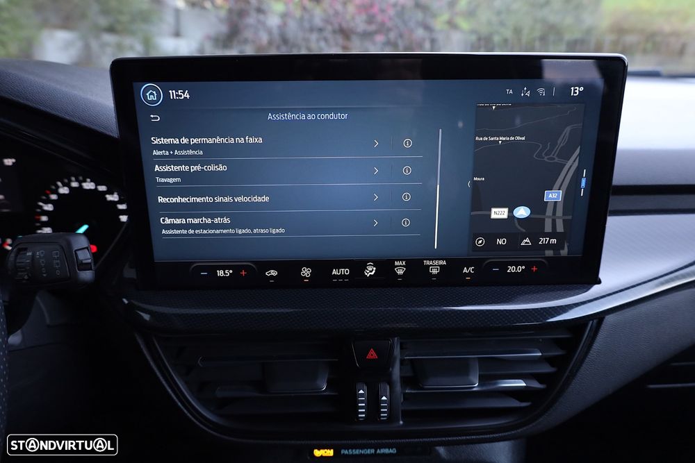 Ford Focus 1.0 EcoBoost MHEV ST-Line - 34