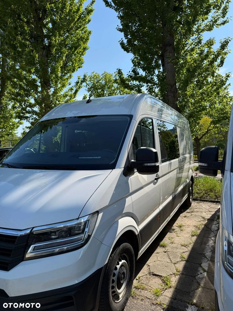 Volkswagen Crafter - 1