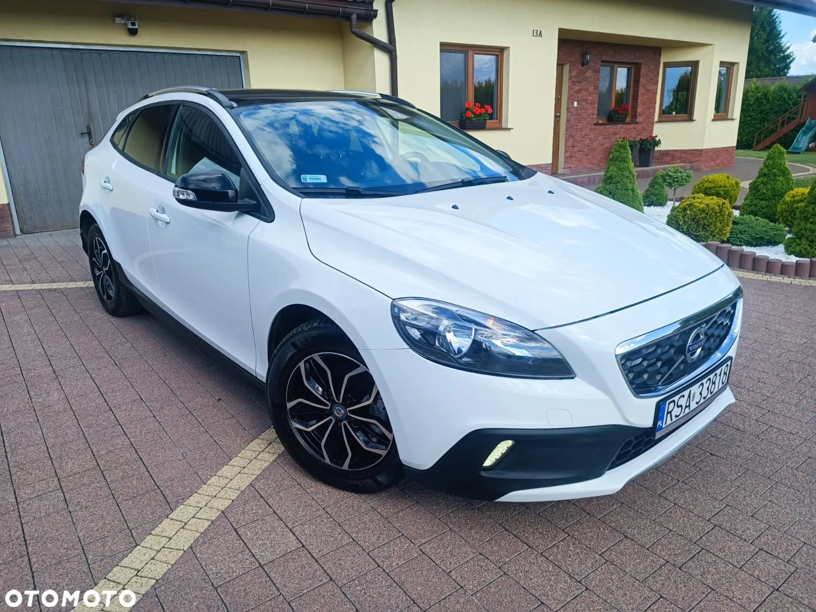 Volvo V40 Cross Country D2 - 10