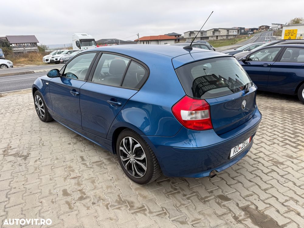 BMW Seria 1 116i - 4