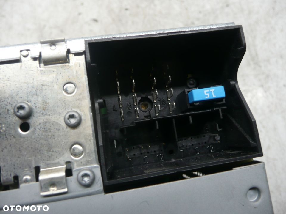 OPEL ZAFIRA B 05-08 RADIO 7644221310 - 2