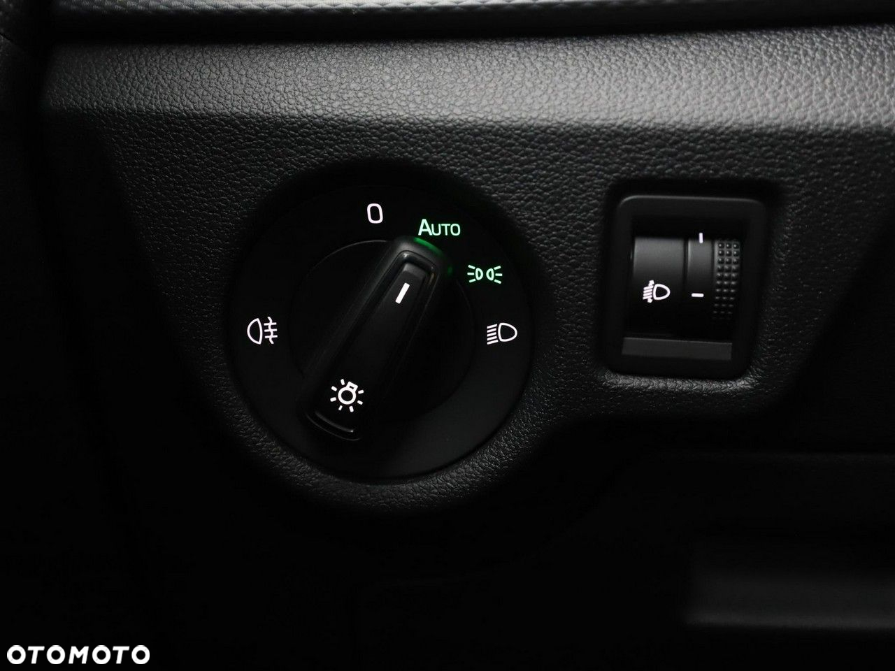 Skoda Kamiq 1.0 TSI Ambition - 34