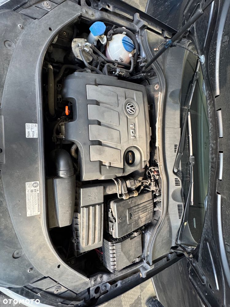 Volkswagen Passat 1.6 TDI Comfortline - 25