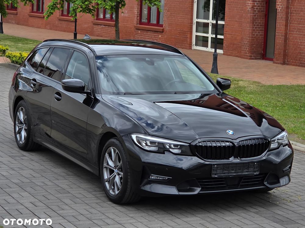 BMW Seria 3 320d M Sport Shadow sport - 10
