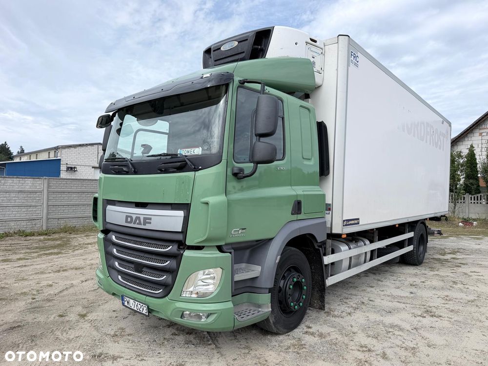 DAF CF 330 - 1