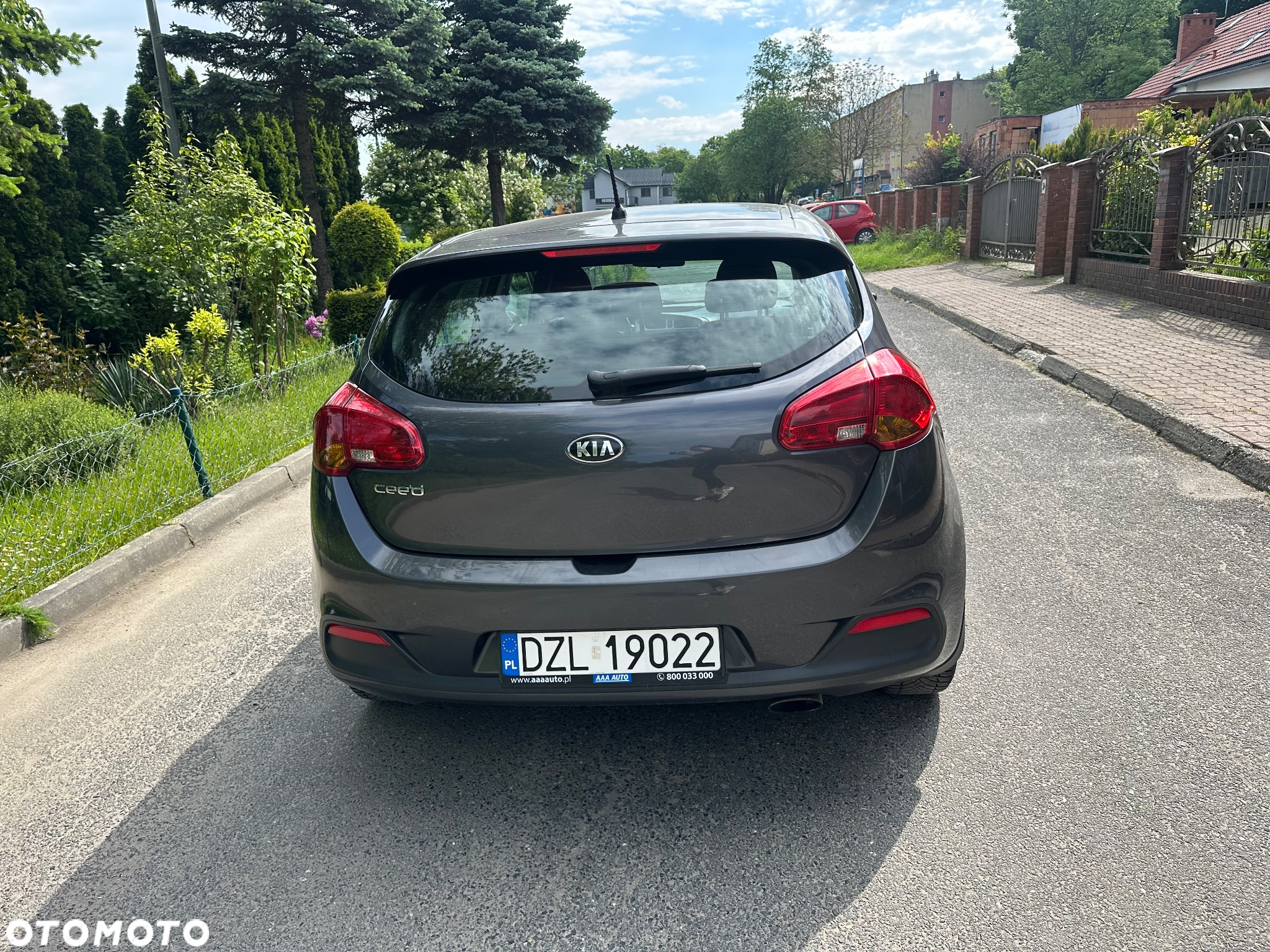 Kia Ceed - 14