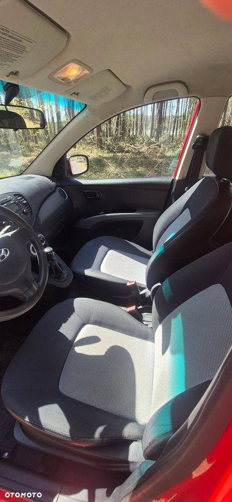 Hyundai i10 1.1 Base - 14