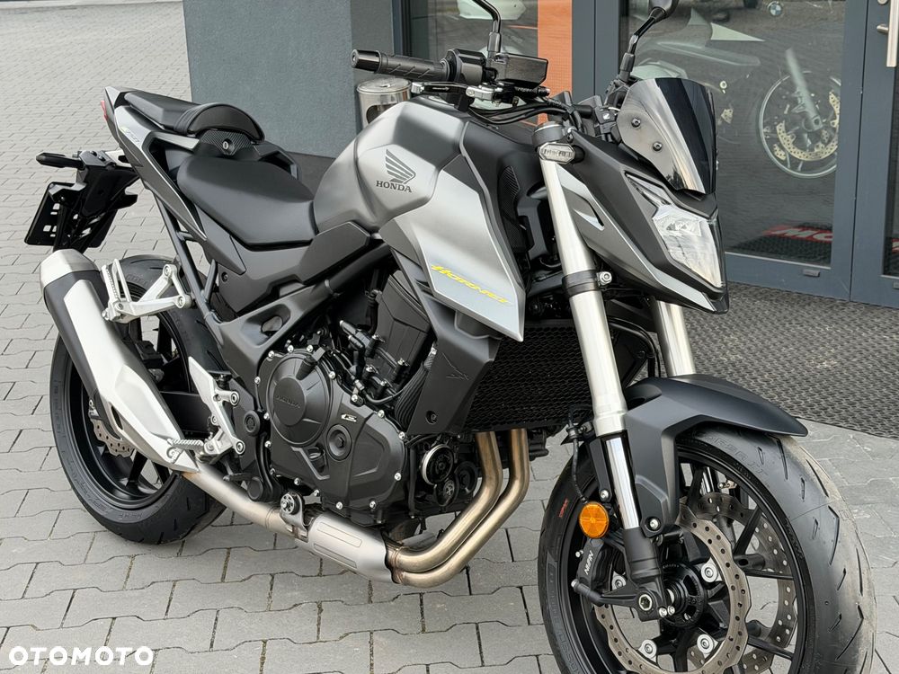 Honda Hornet - 24