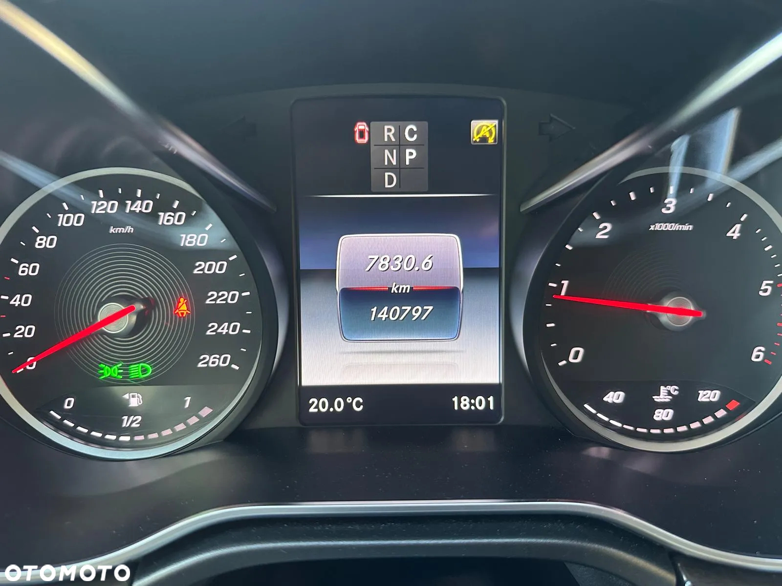 Mercedes-Benz Klasa V 300 d 4-Matic Avantgarde 9G-Tronic (d³ugi) - 4