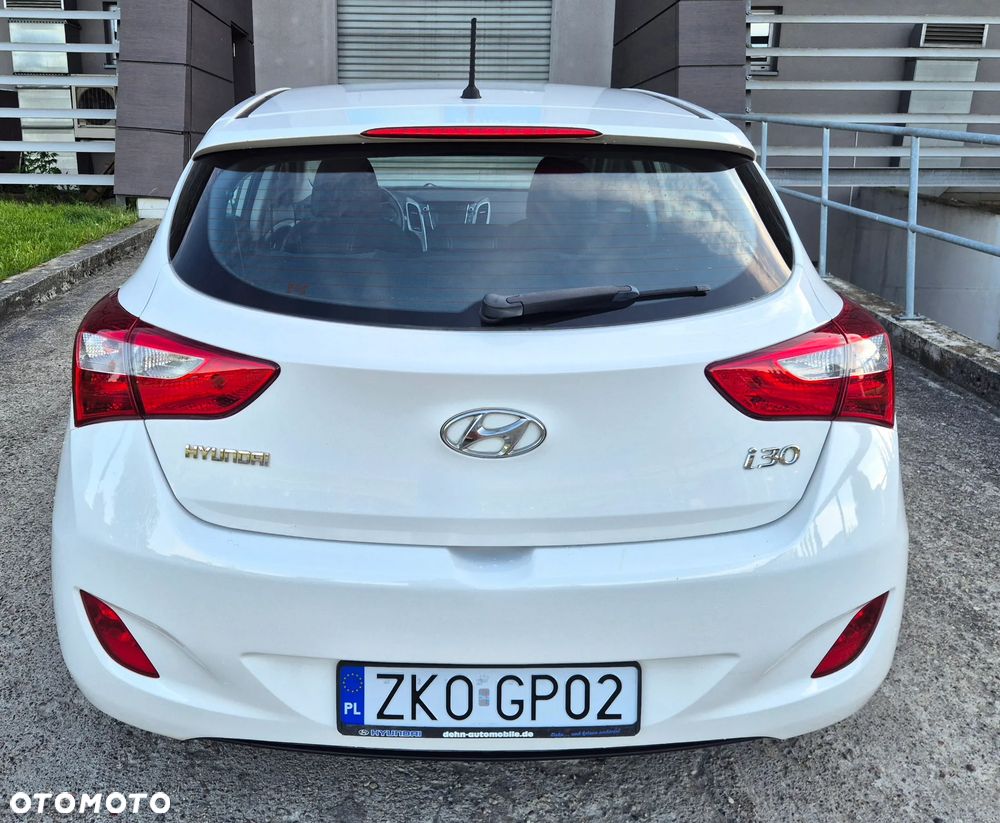 Hyundai i30 1.4 Classic + - 5