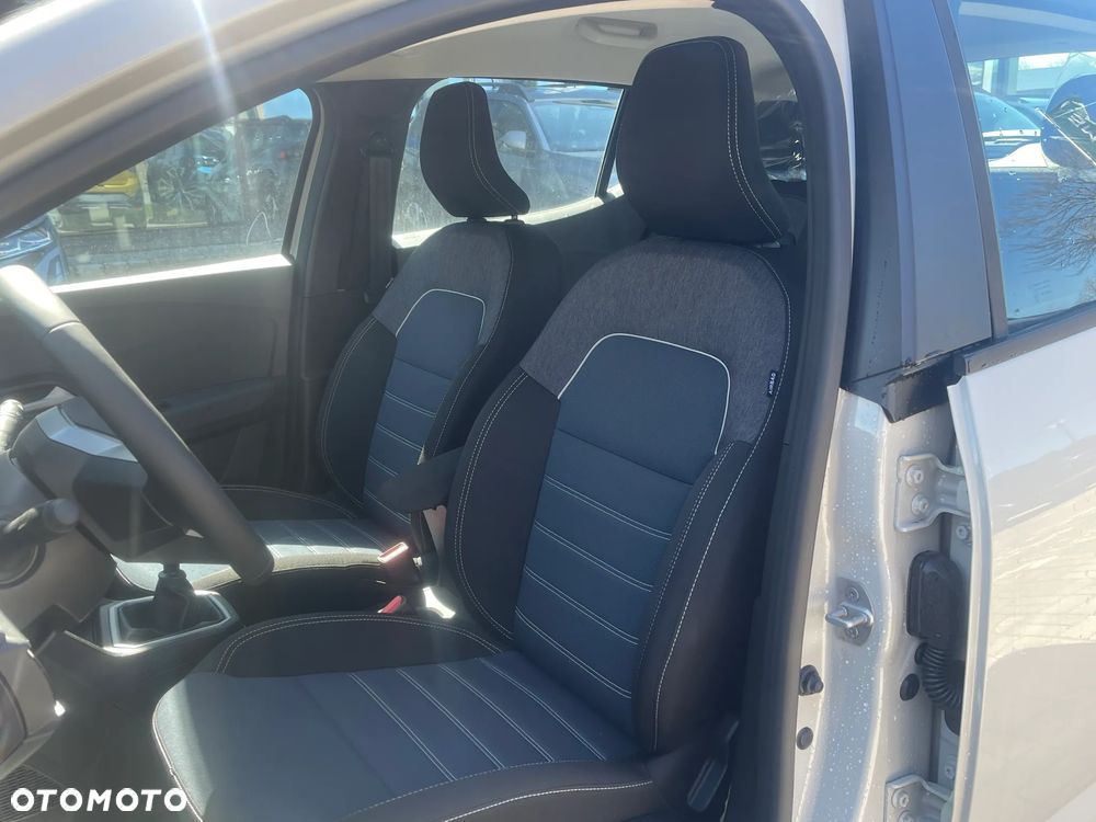Dacia Sandero - 9