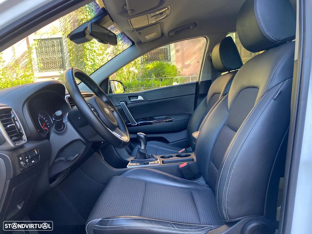 Kia Sportage 1.6 CRDI ISG MHEV Tech - 8