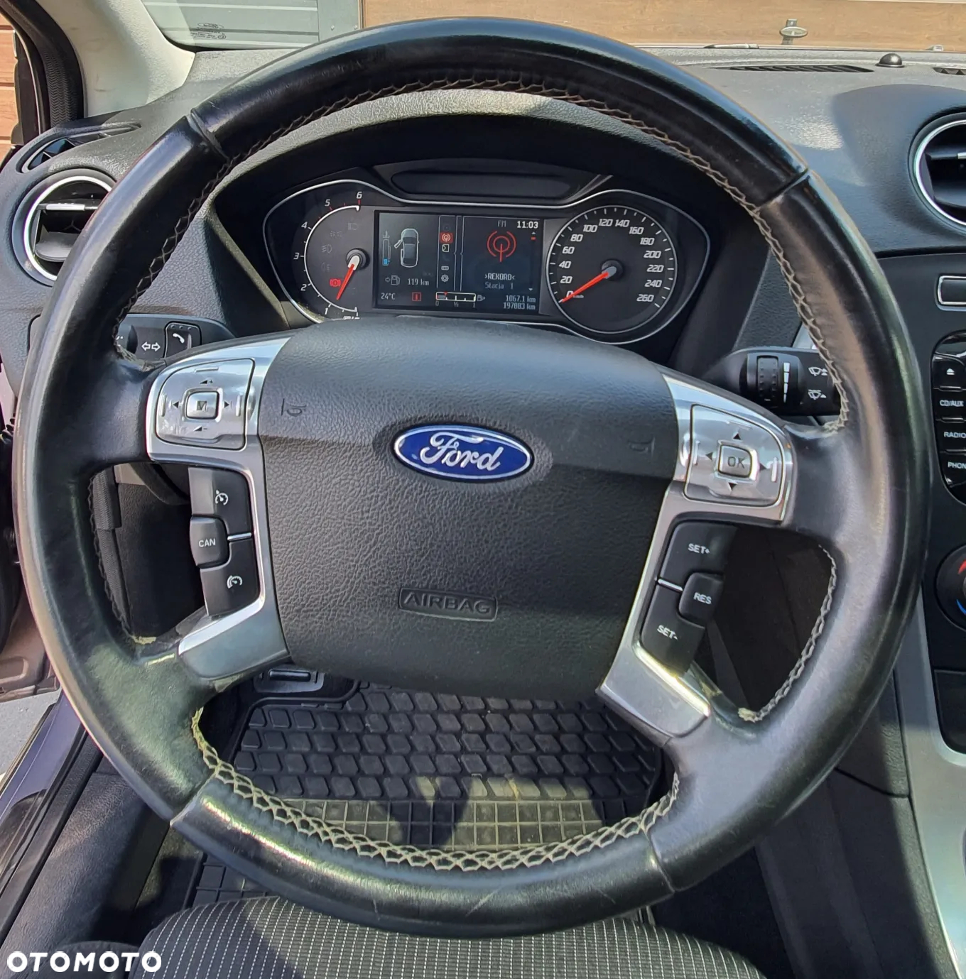 Ford Mondeo 2.0 TDCi Titanium - 19