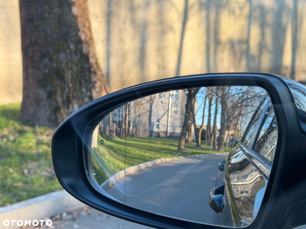 Kia Ceed 1.5 T-GDI MHEV L Business Line DCT - 17