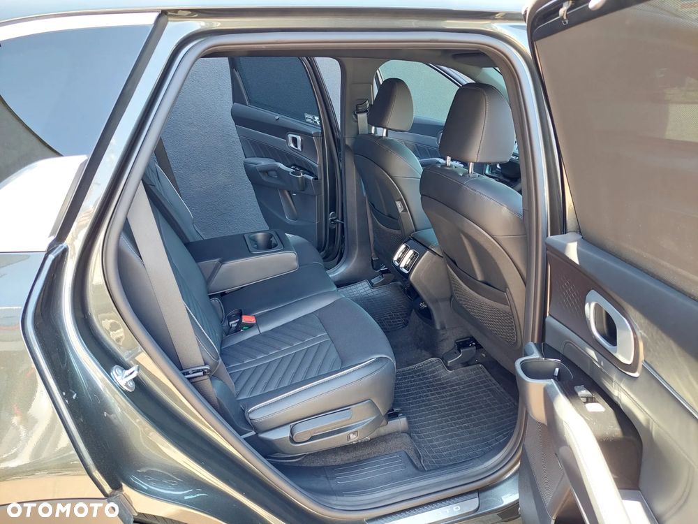 Kia Sorento - 37