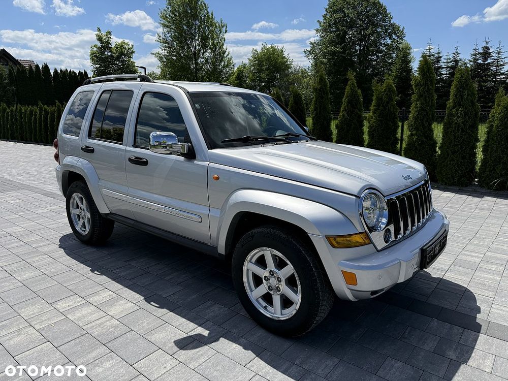 Jeep Cherokee 2.8 CRD Sport - 14