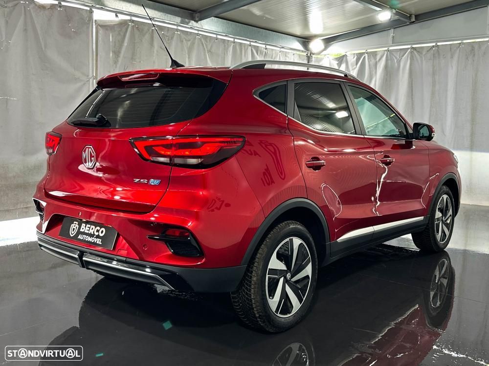 MG ZS EV 50.3 kWh Luxury - 5