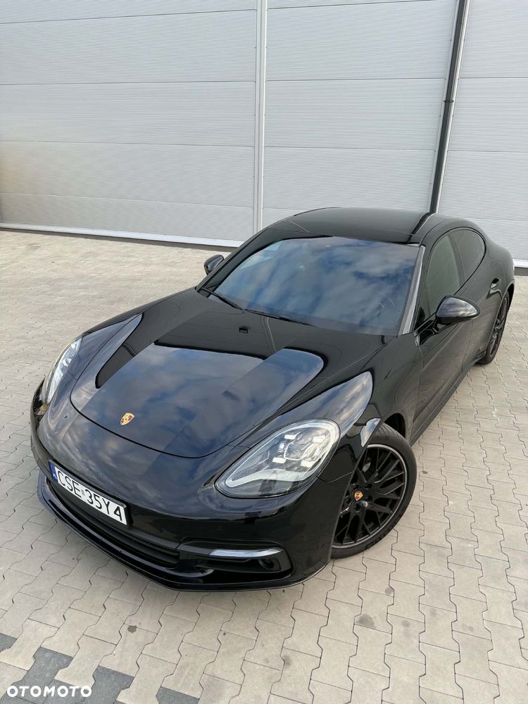 Porsche Panamera 4S - 7