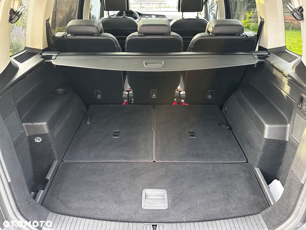 Volkswagen Touran 2.0 TDI BMT Highline DSG - 19