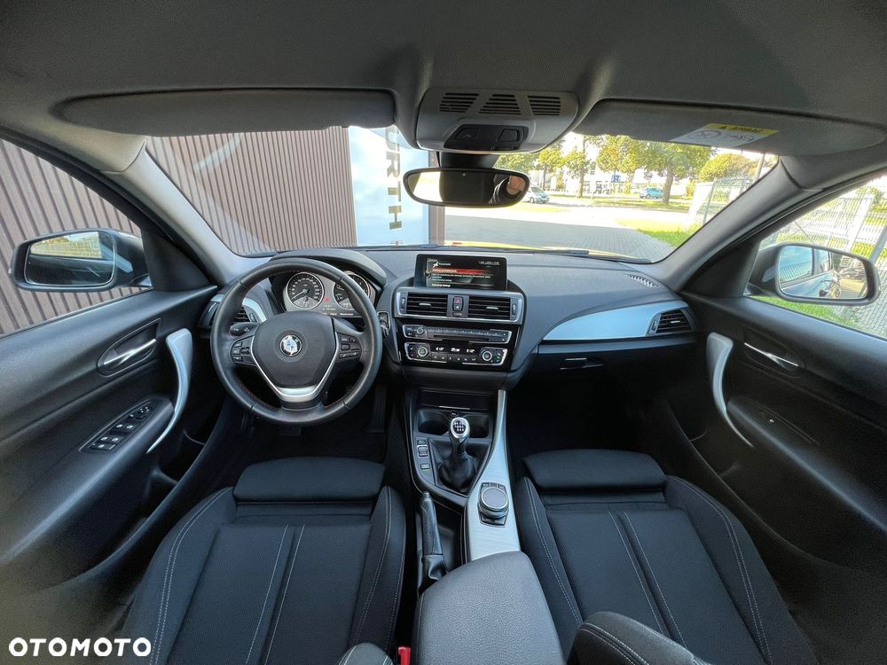 BMW Seria 1 118d xDrive Sport Line - 13