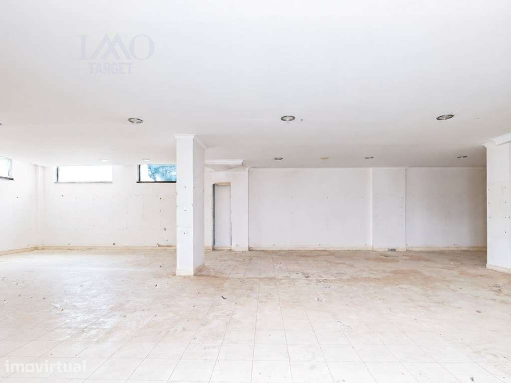 Loja / Espaço Comercial - Totalmente Remodelado - em frente ao Mass... - Grande imagem: 5/18