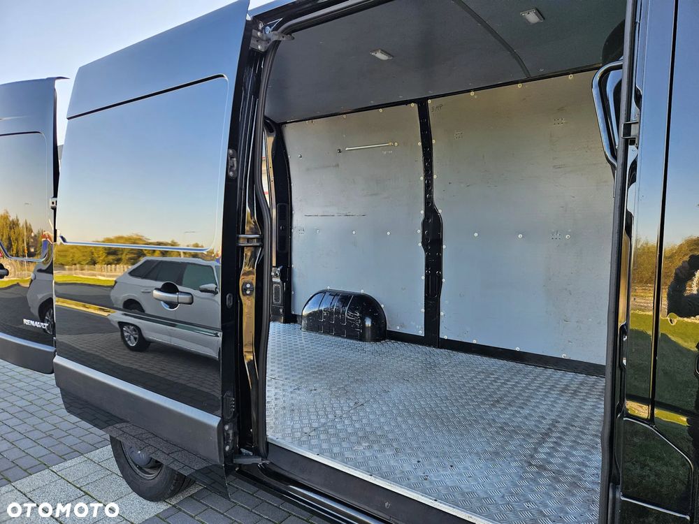 Renault Master L2H2 2.3dCi 136KM - 28