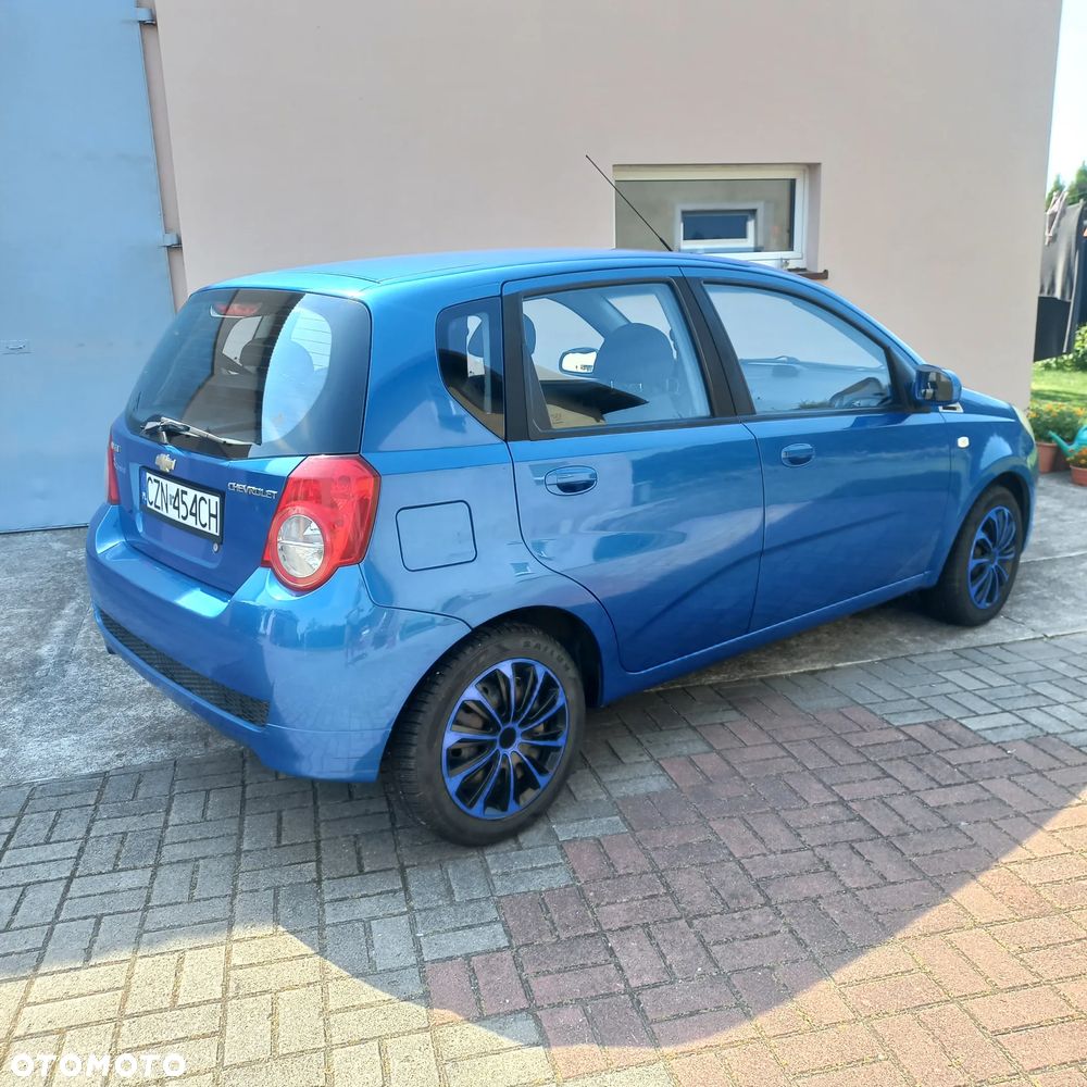 Chevrolet Aveo - 36