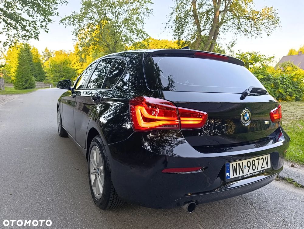 BMW Seria 1 116i Edition Metropolitan - 31