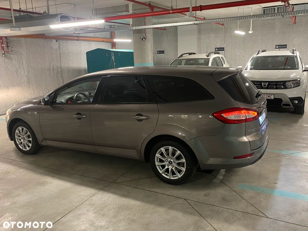Ford Mondeo 1.6 TDCi Ambiente - 12