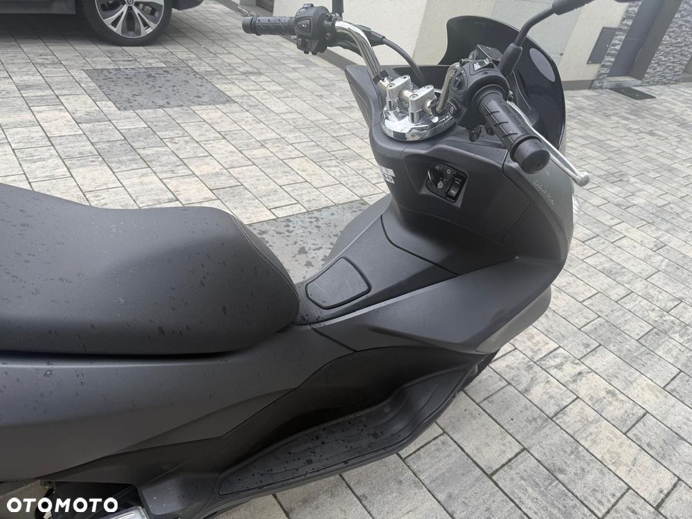 Honda PCX - 13