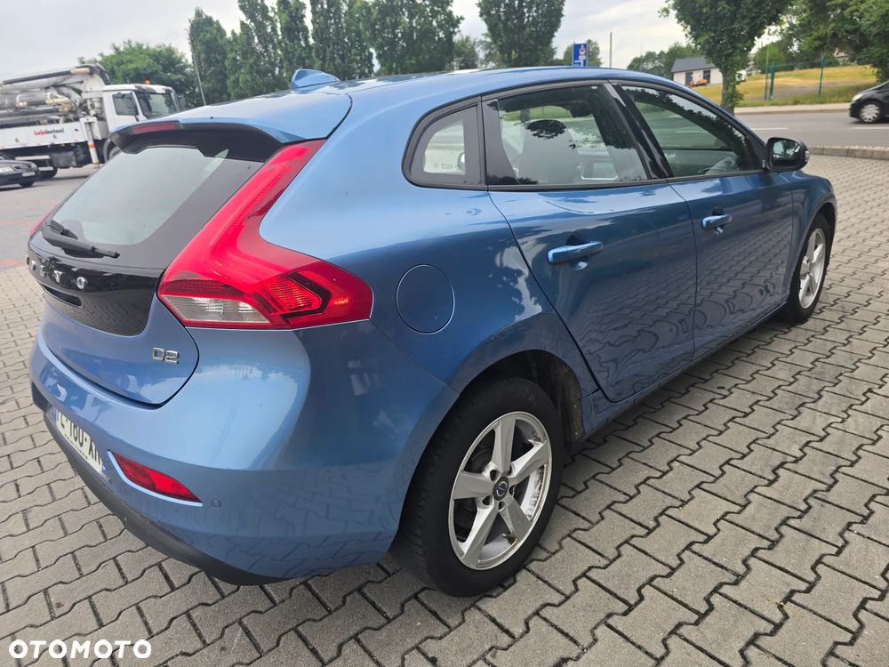 Volvo V40 - 9
