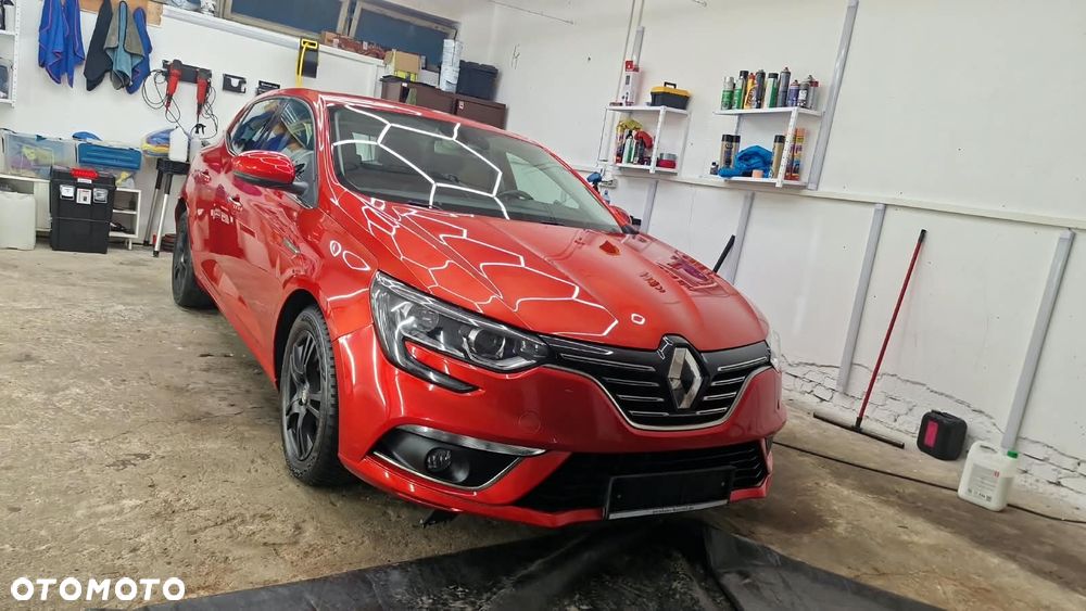Renault Megane ENERGY TCe 130 SYMPHONY - 1
