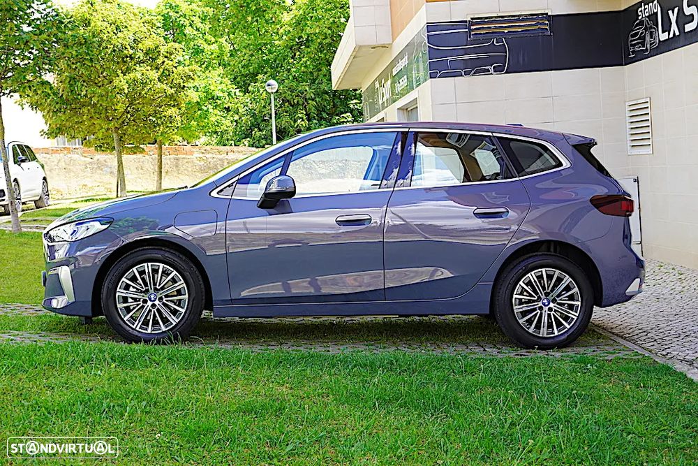 BMW 225xe Active Tourer e xDrive Edição Optimized - 4