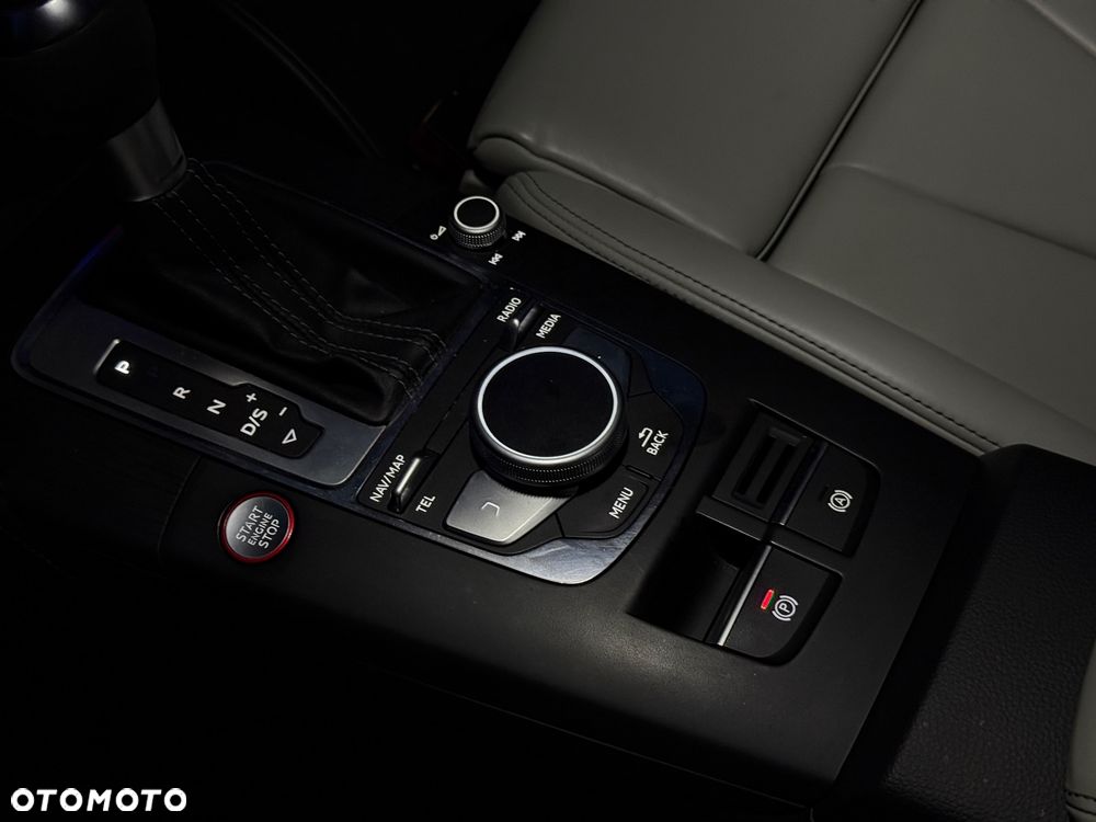 Audi RS3 Sportback - 15